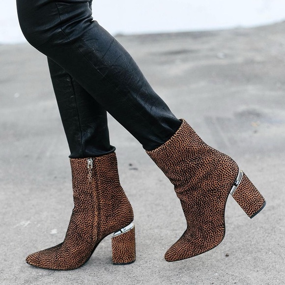 *NWT* Alexander Wang / Kirby Flocked Suede Ankle Boots / Leopard / 37.5 UK (7US) - Picture 3 of 11